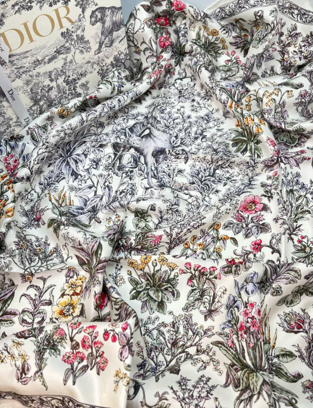 ПЛАТОК CHRISTIAN DIOR 