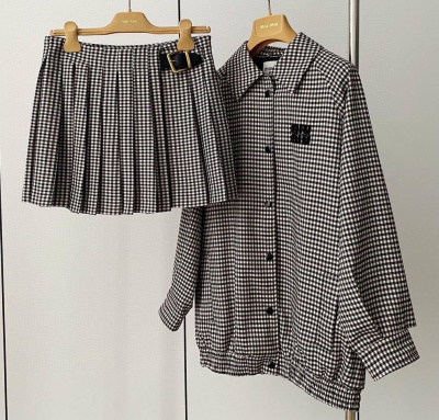 КОСТЮМ MIU MIU 