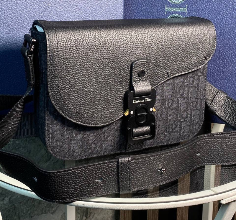 МУЖСКАЯ СУМКА МЕССЕНДЖЕР CHRISTIAN DIOR 