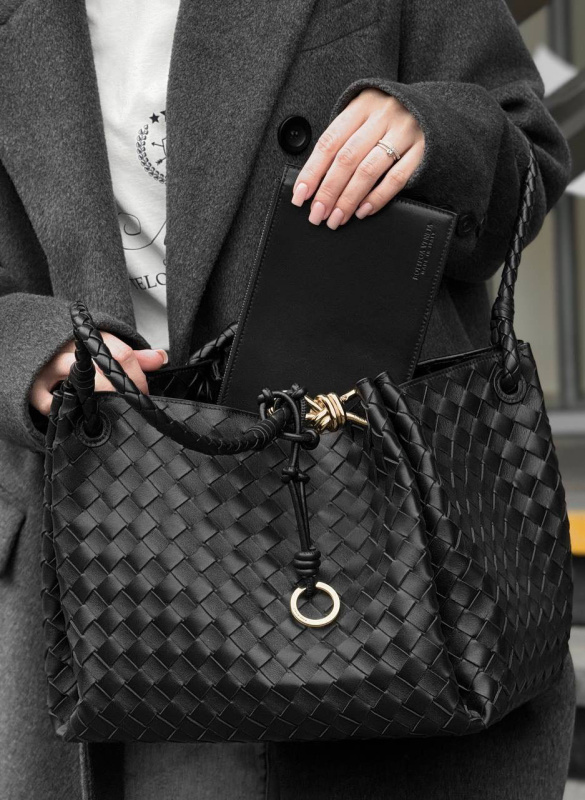 СУМКА BOTTEGA VENETA 