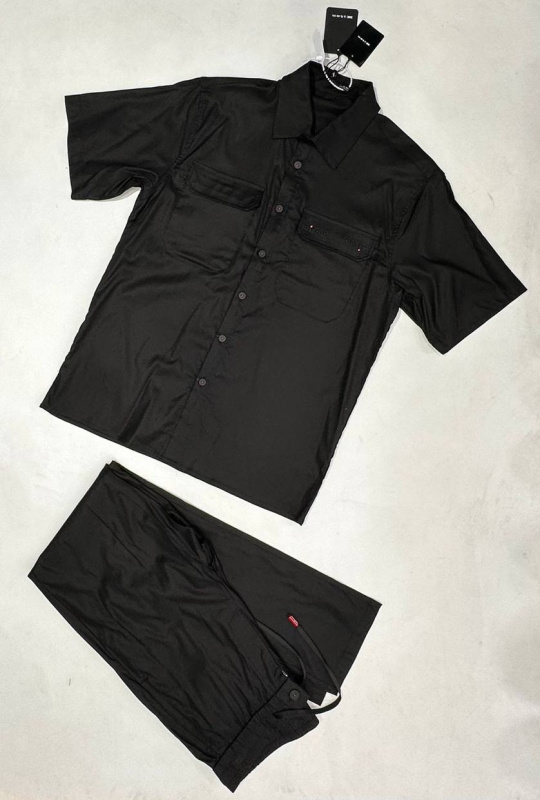 МУЖСКОЙ КОСТЮМ KITON 