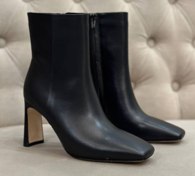 БОТИЛЬОНЫ JIMMY CHOO 