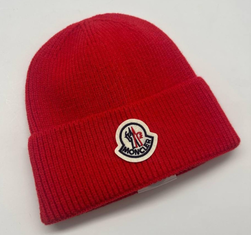 МУЖСКАЯ ШАПКА MONCLER 