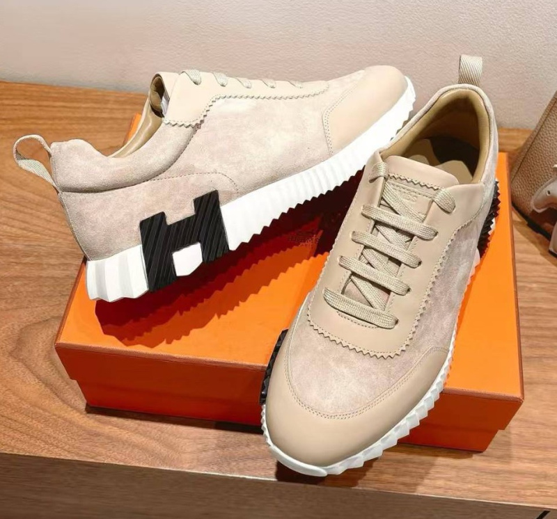 МУЖСКИЕ КРОССОВКИ HERMES 