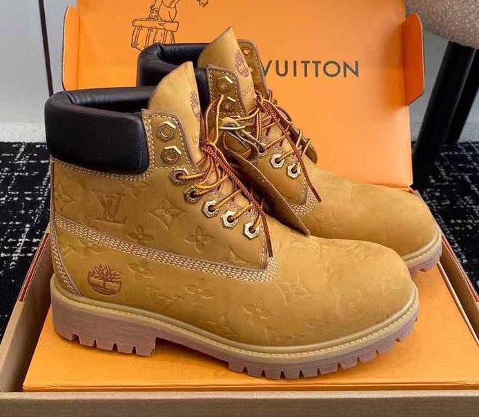 МУЖСКИЕ БОТИНКИ LOUIS VUITTON 