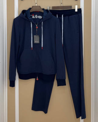 МУЖСКОЙ КОСТЮМ KITON 