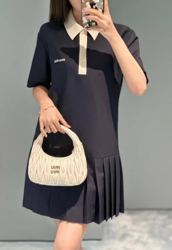 ПЛАТЬЕ MIU MIU 