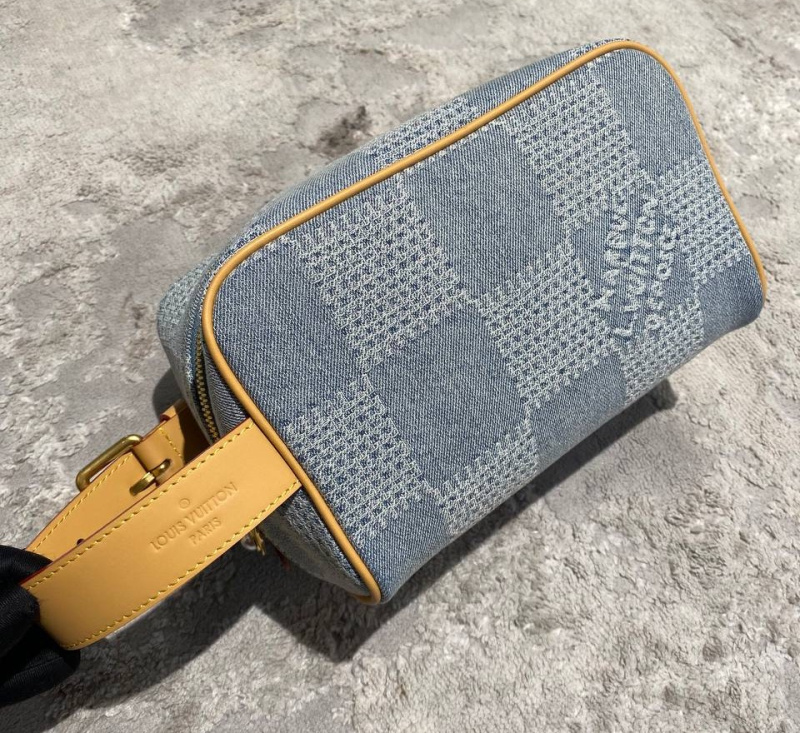 КОСМЕТИЧКА LOUIS VUITTON 