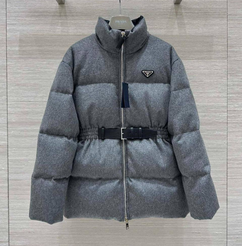 ПУХОВИК PRADA 