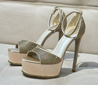 БОСОНОЖКИ RENE CAOVILLA 