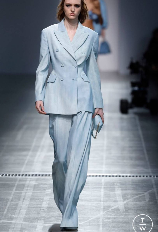 КОСТЮМ ERMANNO SCERVINO 