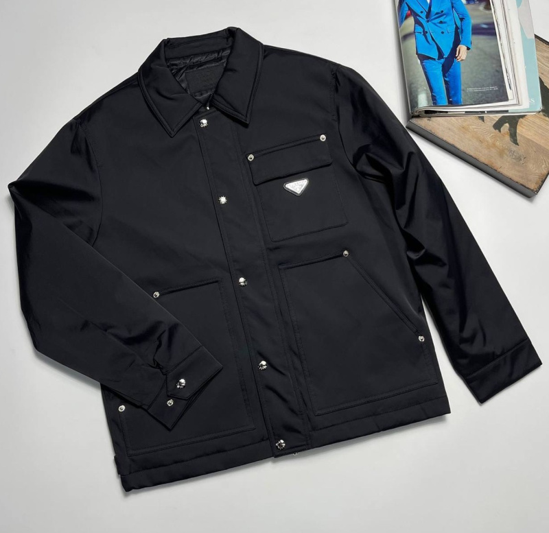 МУЖСКАЯ КУРТКА PRADA 