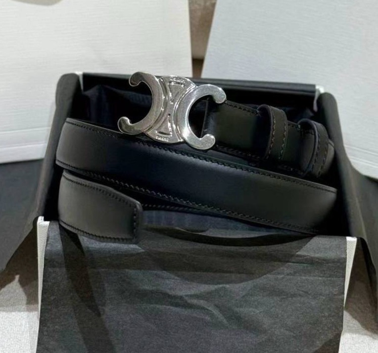 ЖЕНСКИЙ РЕМЕНЬ CELINE 