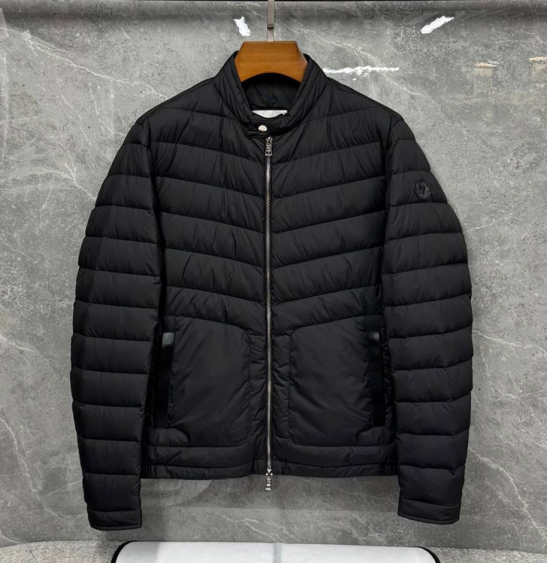 МУЖСКАЯ КУРТКА MONCLER 