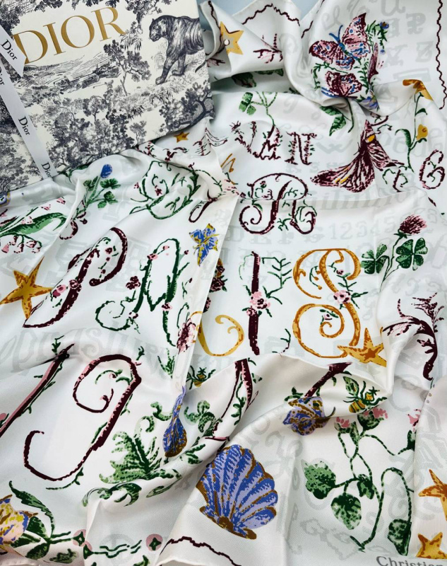 ПЛАТОК CHRISTIAN DIOR 