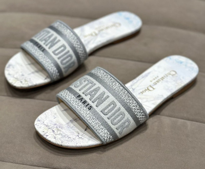 ШЛЕПКИ CHRISTIAN DIOR 