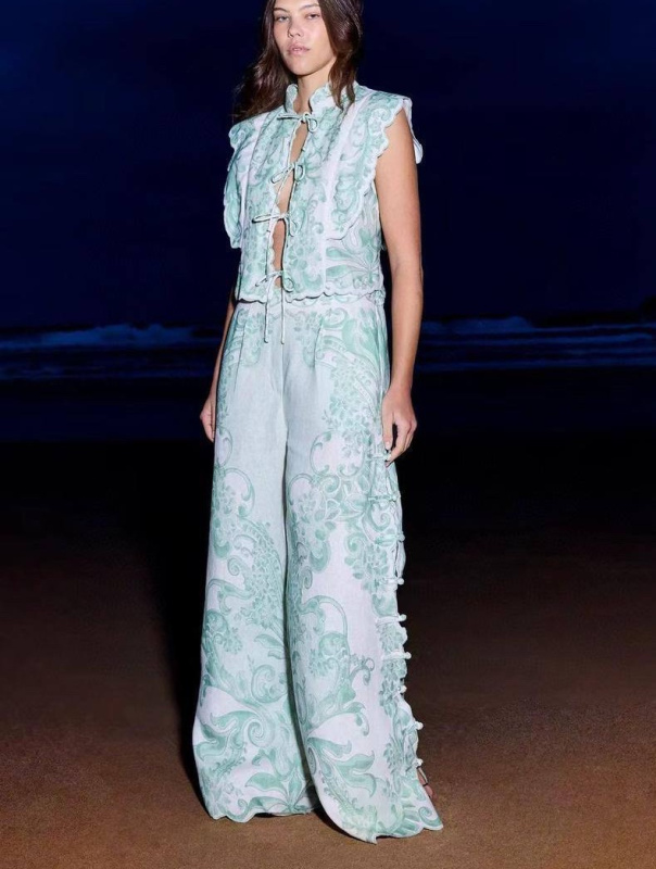 КОСТЮМ ANTIPODEAN 