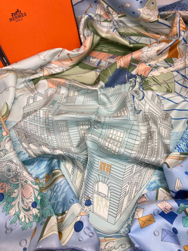 ПЛАТОК HERMES 