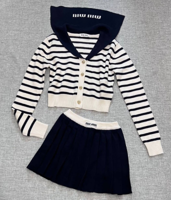 КОСТЮМ MIU MIU 