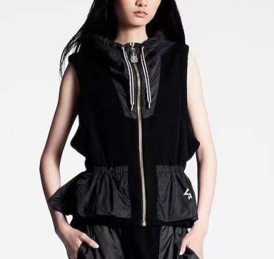 ЖИЛЕТ LOUIS VUITTON