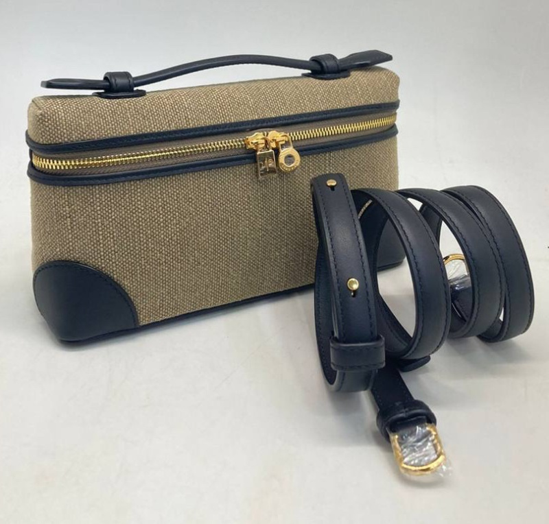 СУМКА LORO PIANA 