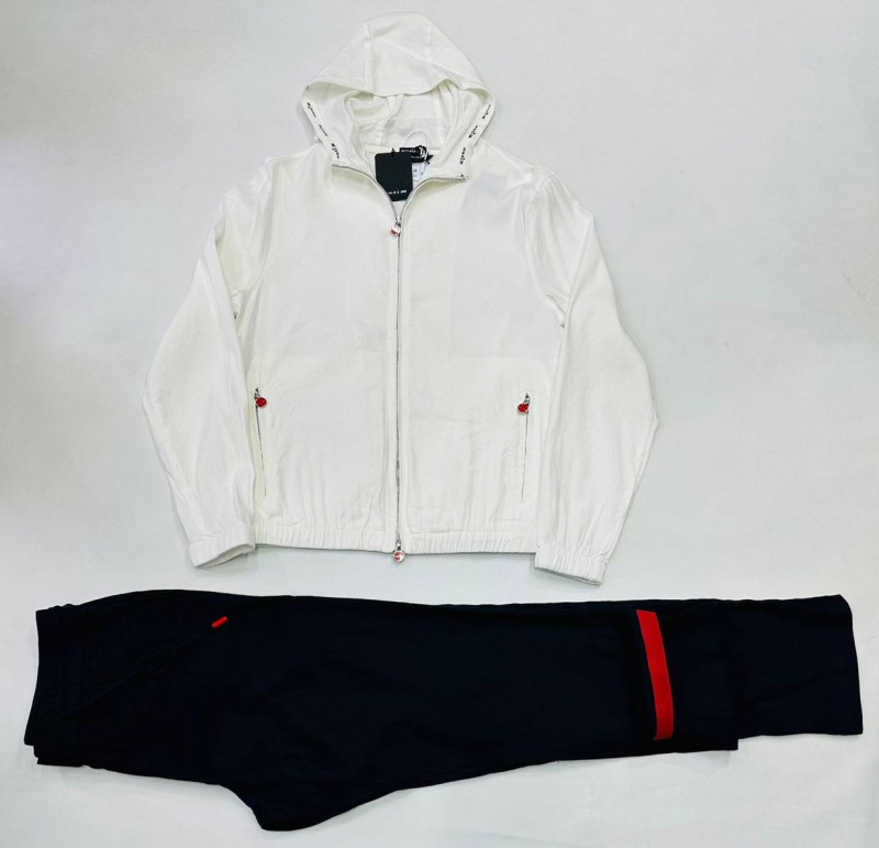 МУЖСКОЙ КОСТЮМ KITON 