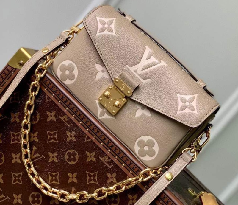 СУМКА LOUIS VUITTON POCHETTE METIS 