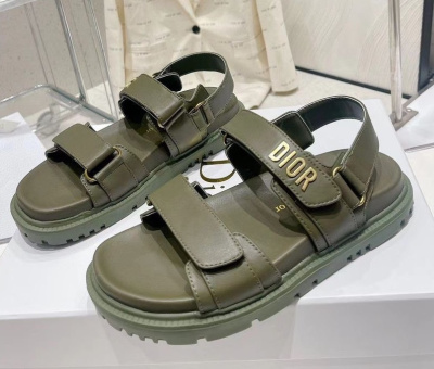 ШЛЕПКИ CHRISTIAN DIOR 