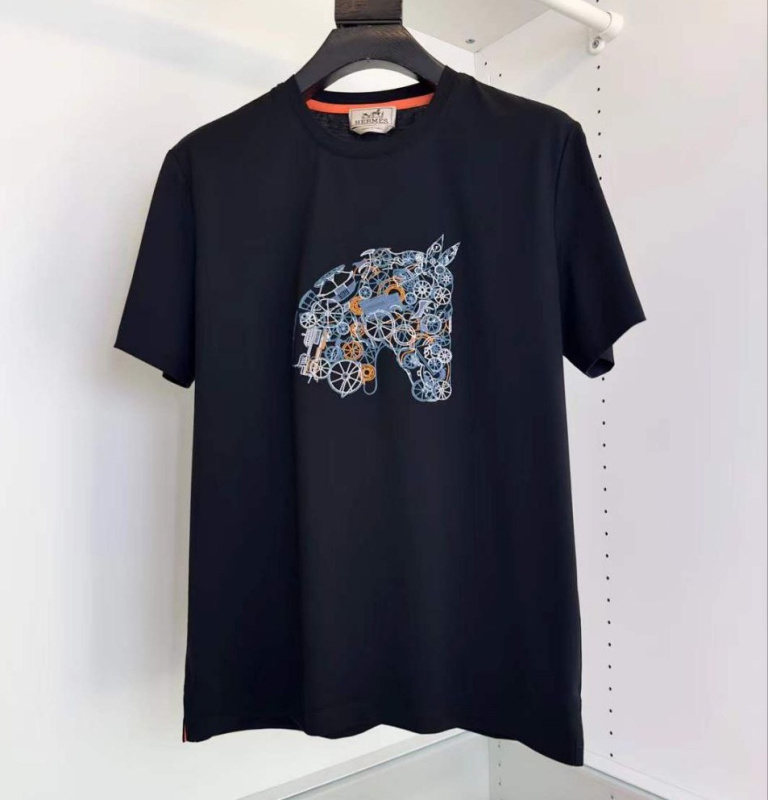 МУЖСКАЯ ФУТБОЛКА HERMES 