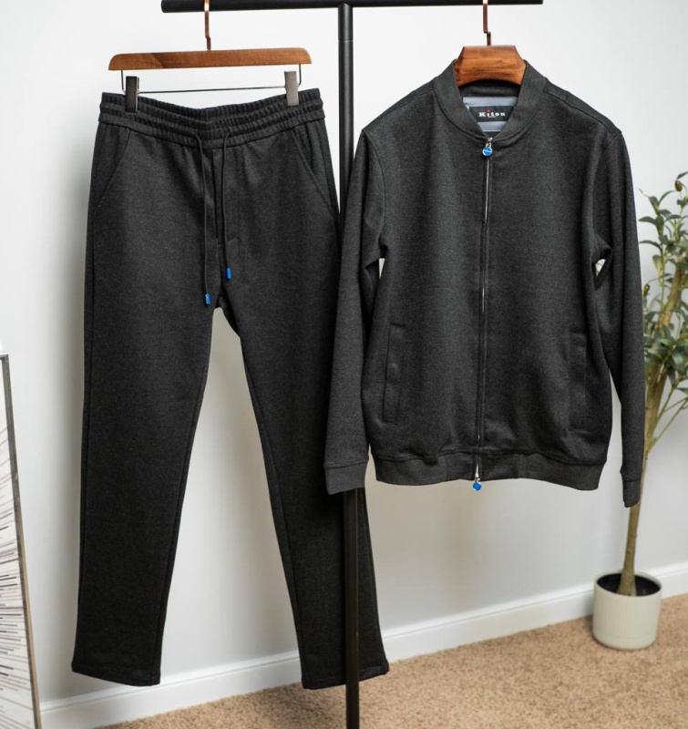 МУЖСКОЙ КОСТЮМ KITON 