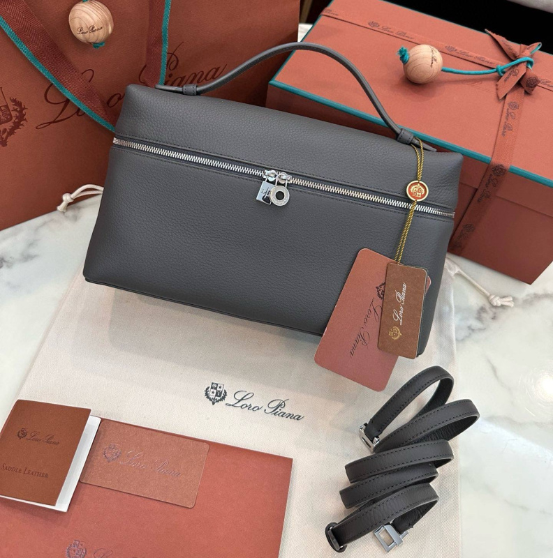 СУМКА LORO PIANA 