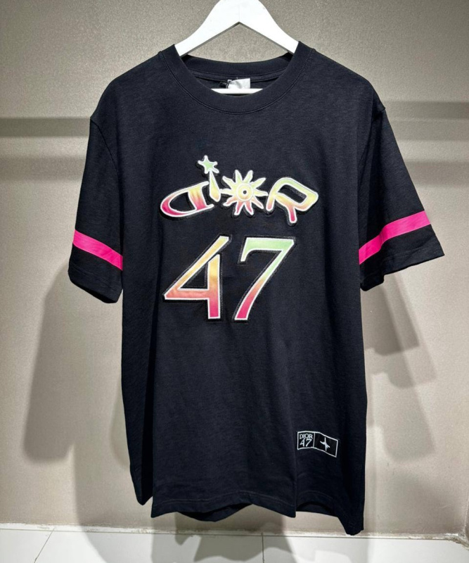 МУЖСКАЯ ФУТБОЛКА CHRISTIAN DIOR 