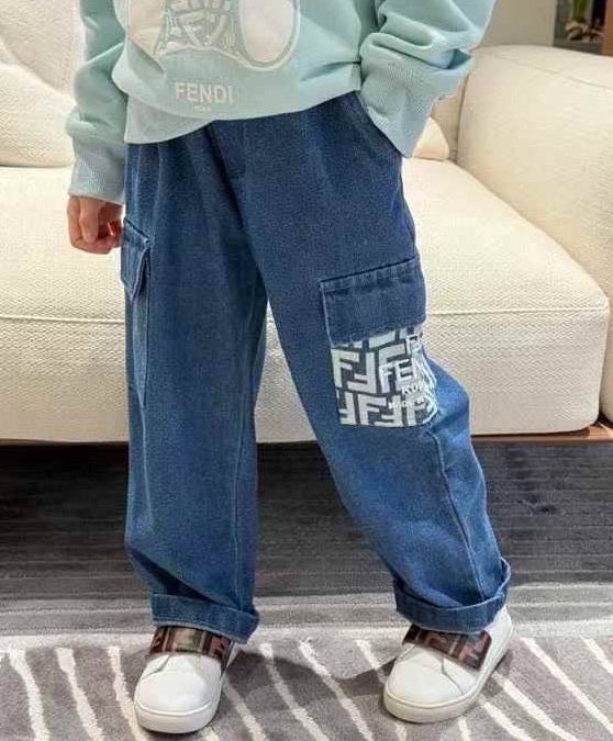 ДЕТСКИЕ ДЖИНСЫ FENDI 