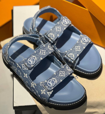 САНДАЛИИ LOUIS VUITTON 