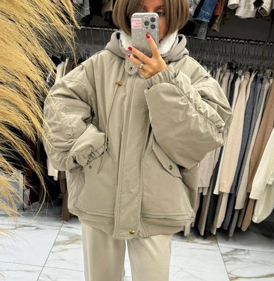 КУРТКА BALENCIAGA 