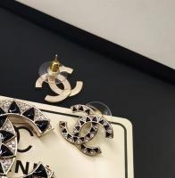 СЕРЬГИ CHANEL