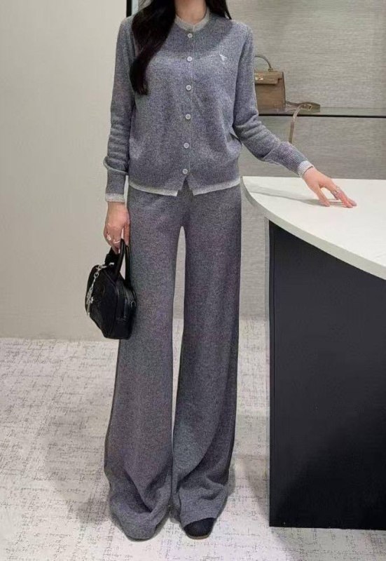 КОСТЮМ CHRISTIAN DIOR 