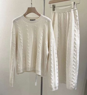 КОСТЮМ BRUNELLO CUCINELLI 