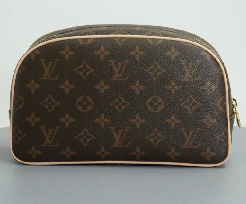 МУЖСКОЙ НЕСЕССЕР КОСМЕТИЧКА LOUIS VUITTON 