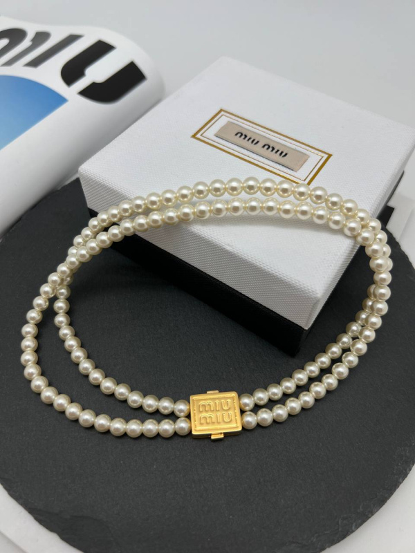 КОЛЬЕ MIU MIU