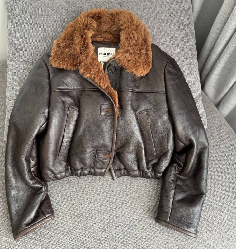 КУРТКА MIU MIU 