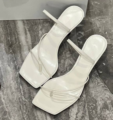 БОСОНОЖКИ THE ROW 