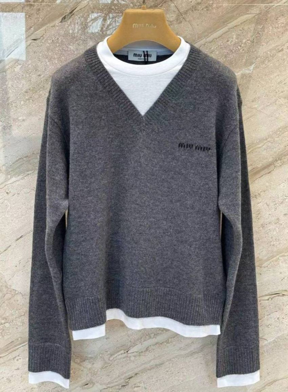 СВИТЕР MIU MIU 
