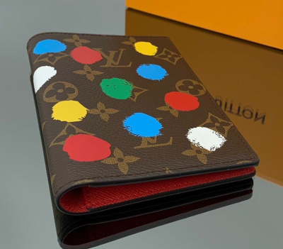 ОБЛОЖКА НА ПАСПОРТ LOUIS VUITTON 