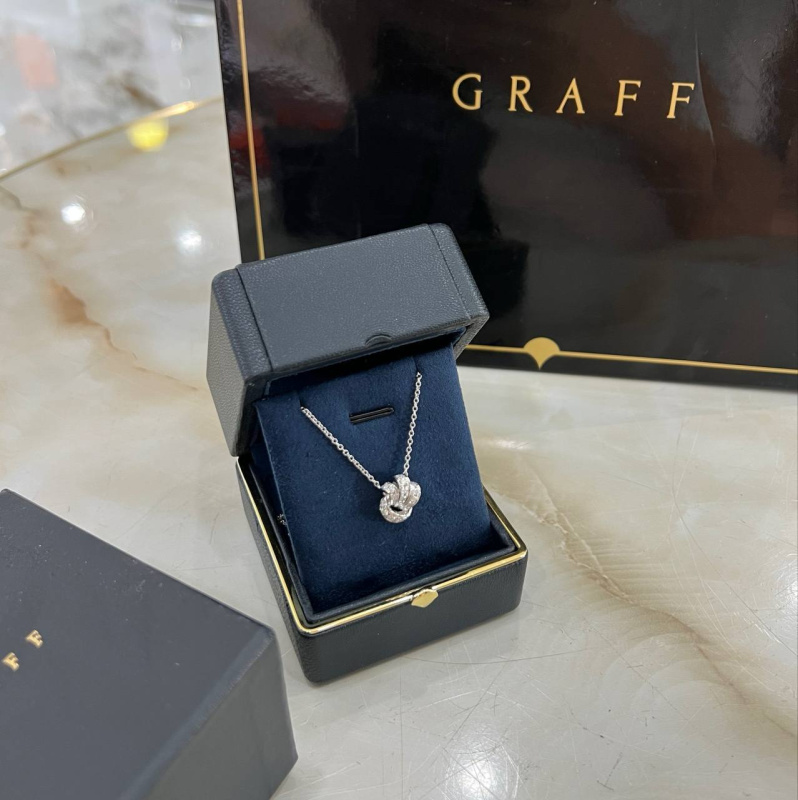 КОЛЬЕ GRAFF