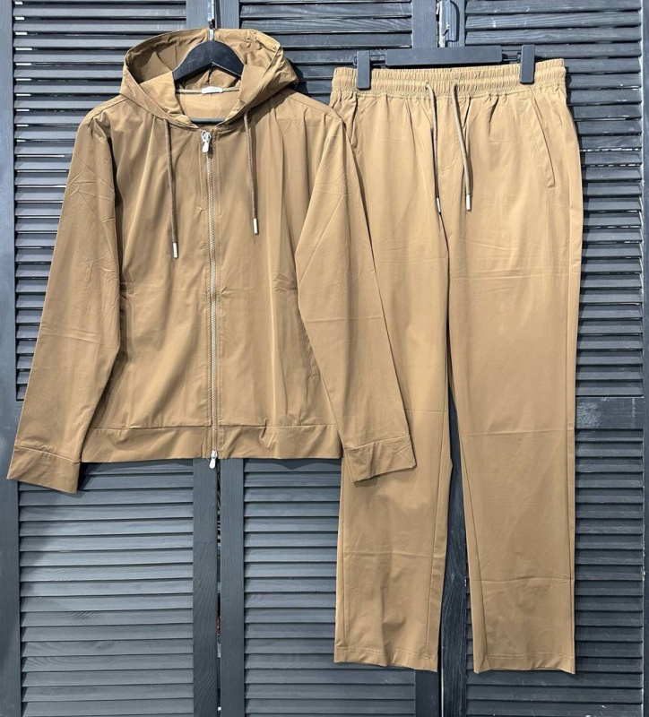 МУЖСКОЙ КОСТЮМ BRUNELLO CUCINELLI 