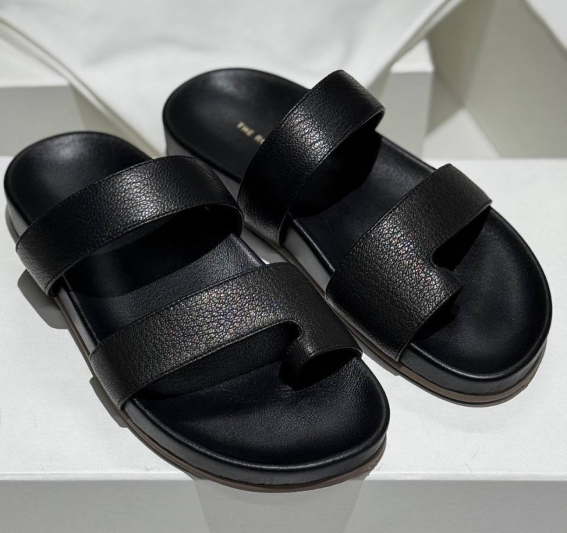 ШЛЕПКИ THE ROW 