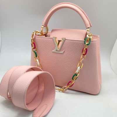 СУМКА LOUIS VUITTON CAPUCINES 