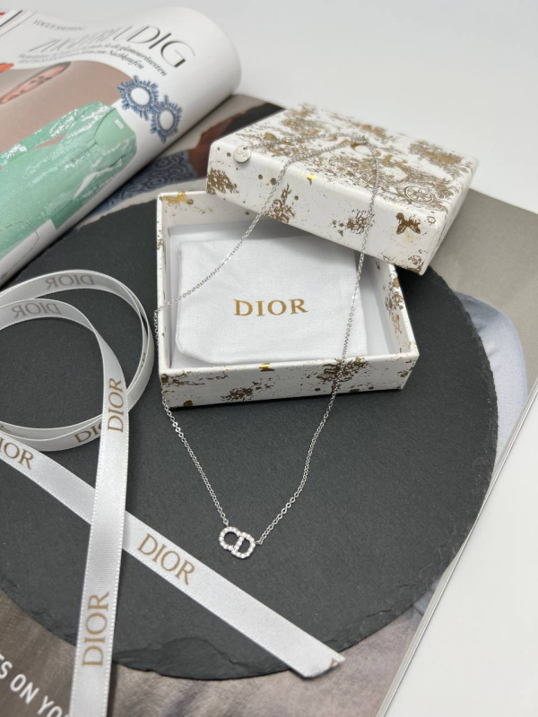 КОЛЬЕ DIOR