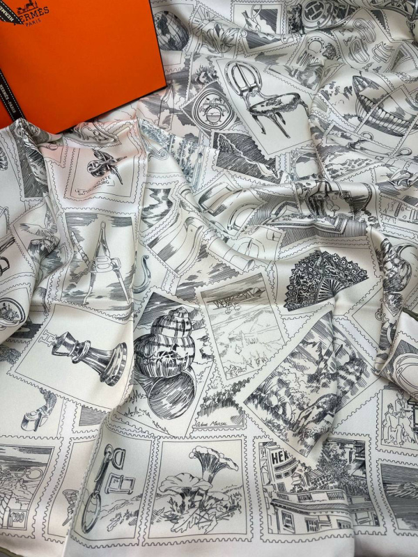 ПЛАТОК HERMES 